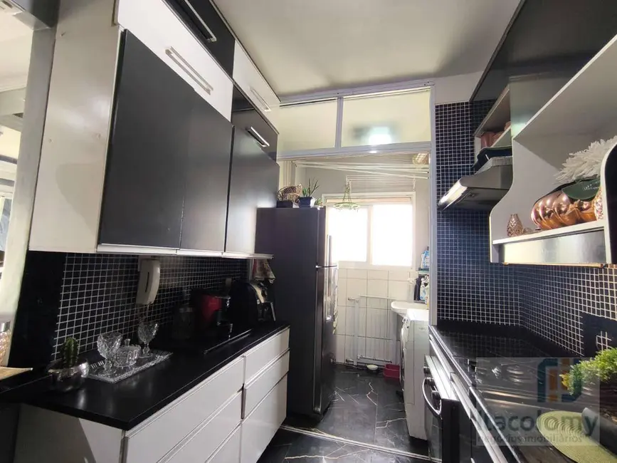 Apartamento com 3 quartos à venda, 68m2 em Jardim Tupanci, Barueri - SP - imagem 8 Foto 8 de Apartamento com 3 quartos à venda, 68m2 em Jardim Tupanci, Barueri - SP