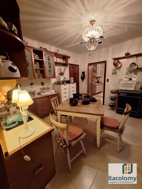 Foto 6 de Casa de Condomínio com 4 quartos à venda e para alugar, 640m2 em Barueri - SP