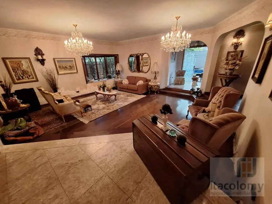 Foto 4 de Casa de Condomínio com 4 quartos à venda e para alugar, 640m2 em Barueri - SP