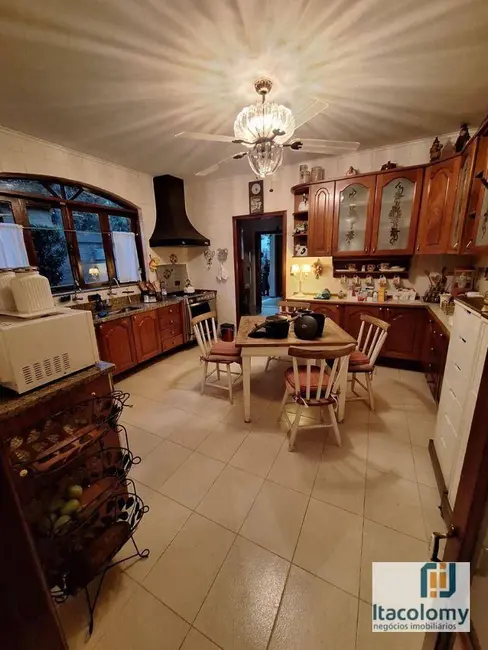 Foto 5 de Casa de Condomínio com 4 quartos à venda e para alugar, 640m2 em Barueri - SP