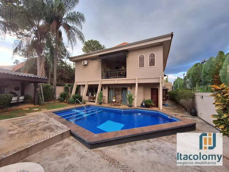 Foto 2 de Casa de Condomínio com 4 quartos à venda e para alugar, 640m2 em Barueri - SP