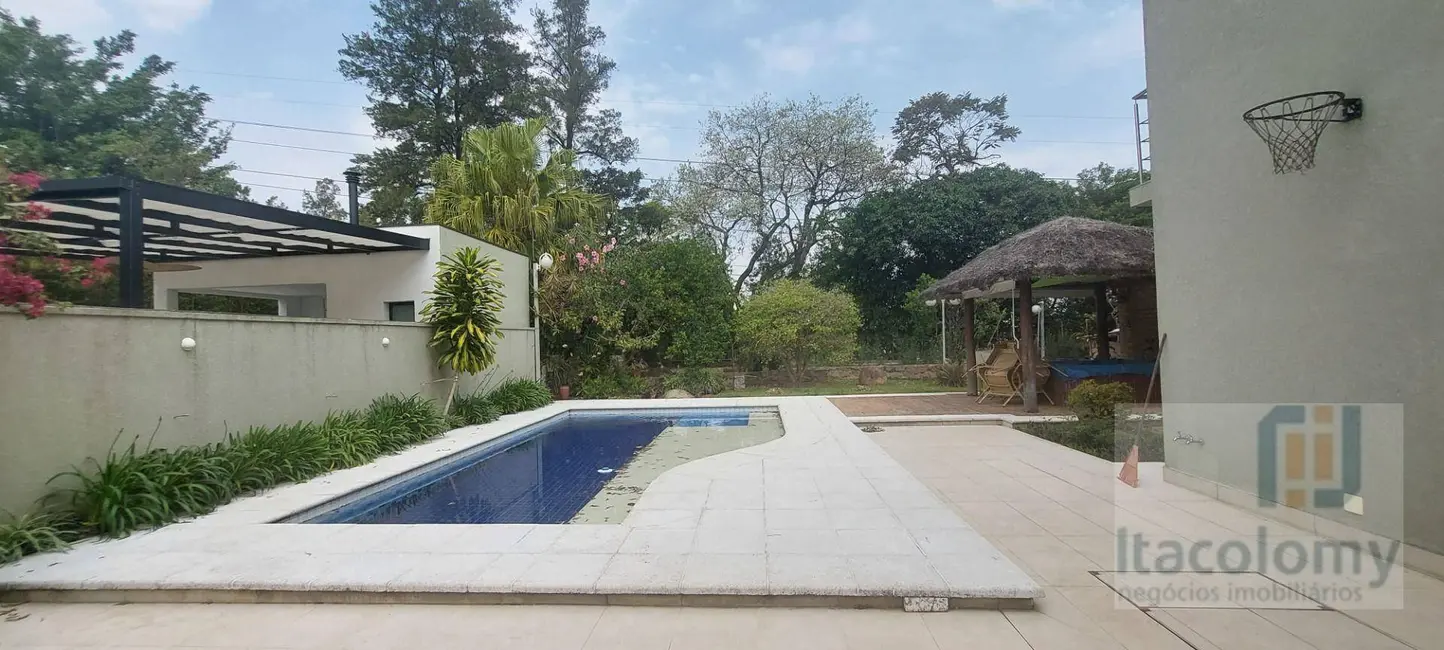 Foto 2 de Casa de Condomínio com 3 quartos à venda e para alugar, 688m2 em Santana De Parnaiba - SP