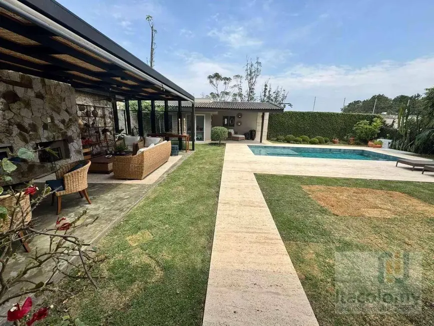 Foto 1 de Casa de Condomínio com 4 quartos à venda, 706m2 em Barueri - SP