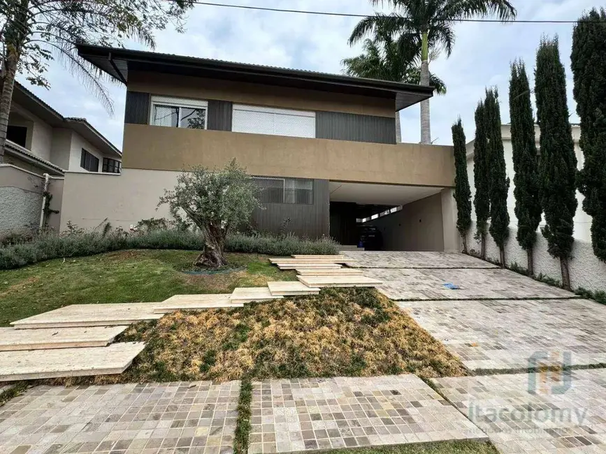 Foto 2 de Casa de Condomínio com 4 quartos à venda, 706m2 em Barueri - SP