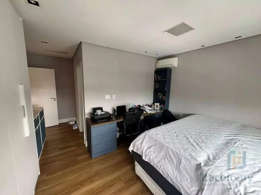 Foto 5 de Casa de Condomínio com 4 quartos à venda, 706m2 em Barueri - SP