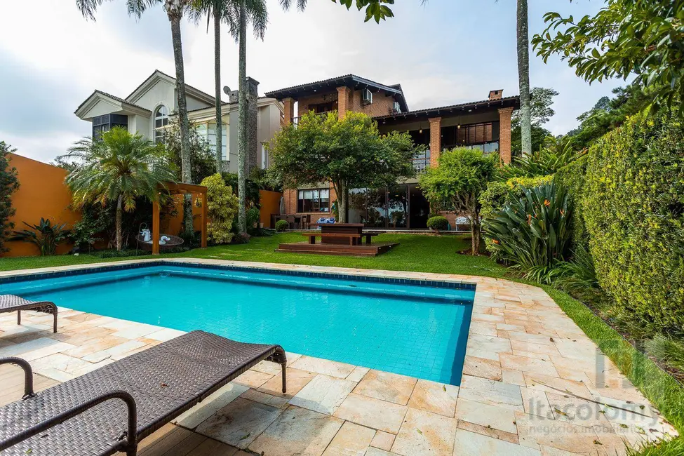 Casa de Condomínio com 4 quartos à venda, 705m2 em Santana De Parnaiba - SP - imagem 2 Foto 2 de Casa de Condomínio com 4 quartos à venda, 705m2 em Santana De Parnaiba - SP