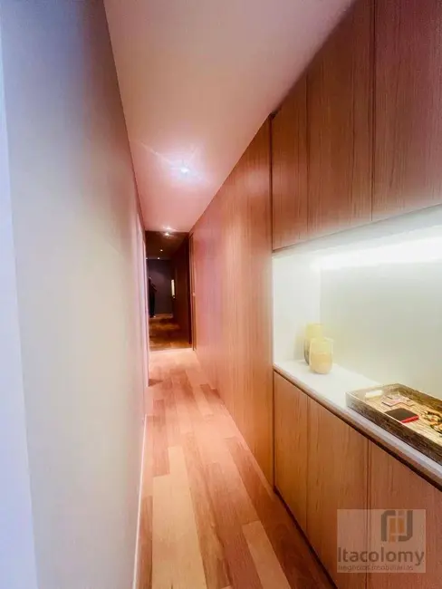 Foto 8 de Apartamento com 3 quartos à venda, 200m2 em Barueri - SP