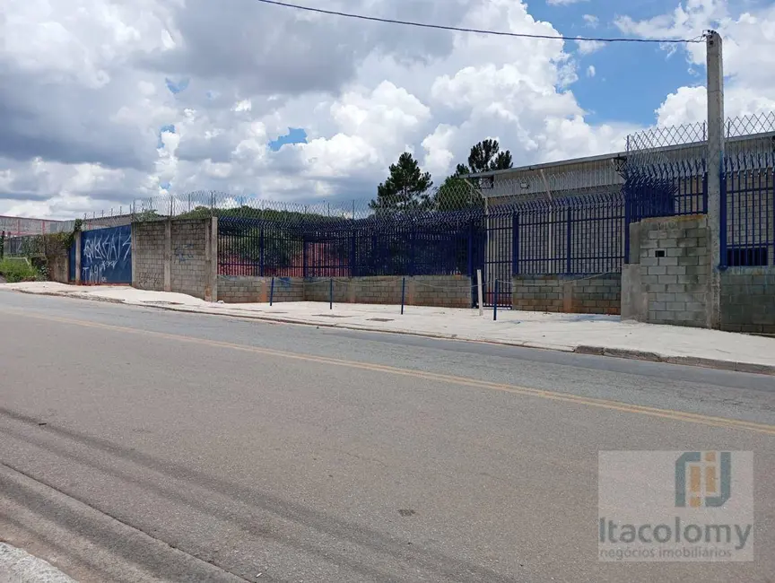 Armazém / Galpão à venda e para alugar, 3550m2 em Tamboré, Barueri - SP - imagem 8 Foto 8 de Armazém / Galpão à venda e para alugar, 3550m2 em Tamboré, Barueri - SP