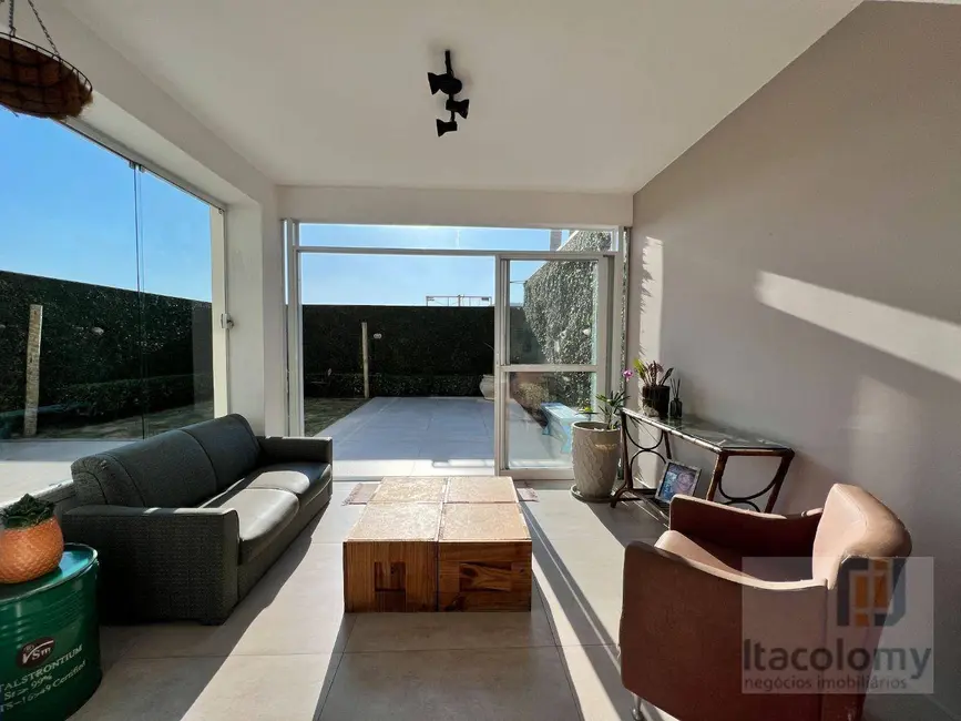 Foto 2 de Casa de Condomínio com 2 quartos à venda, 170m2 em Tamboré, Santana De Parnaiba - SP