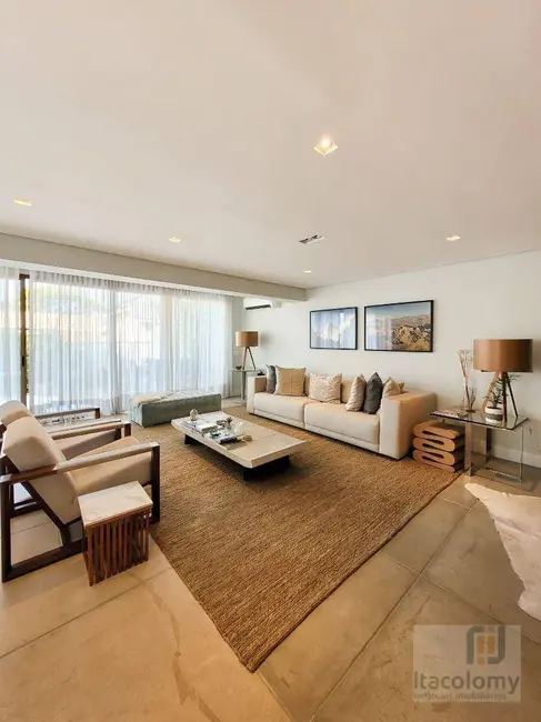 Casa de Condomínio com 4 quartos à venda, 380m2 em Santana De Parnaiba - SP - imagem 7 Foto 7 de Casa de Condomínio com 4 quartos à venda, 380m2 em Santana De Parnaiba - SP