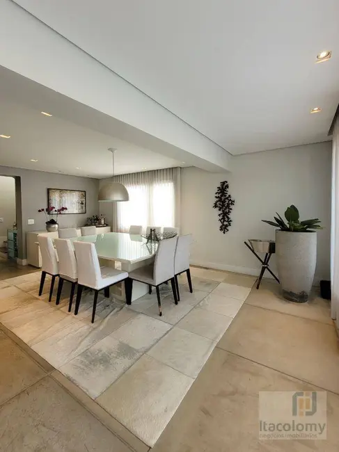 Casa de Condomínio com 4 quartos à venda, 380m2 em Santana De Parnaiba - SP - imagem 6 Foto 6 de Casa de Condomínio com 4 quartos à venda, 380m2 em Santana De Parnaiba - SP