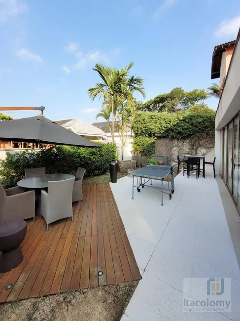 Foto 5 de Casa de Condomínio com 4 quartos à venda, 380m2 em Santana De Parnaiba - SP