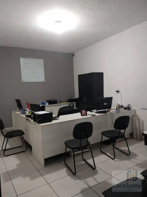 Foto 2 de Sala Comercial à venda, 350m2 em Vila Marieta, São Paulo - SP