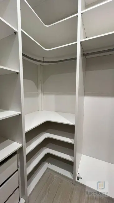 Foto 4 de Apartamento com 3 quartos para alugar, 107m2 em Alphaville Conde II, Barueri - SP