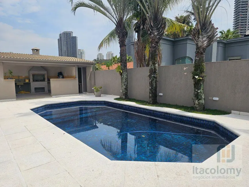 Casa de Condomínio com 4 quartos à venda e para alugar, 560m2 em Barueri - SP - imagem 7 Foto 7 de Casa de Condomínio com 4 quartos à venda e para alugar, 560m2 em Barueri - SP