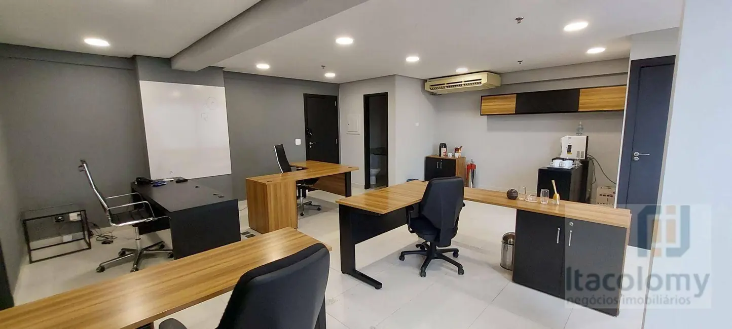 Foto 6 de Sala Comercial à venda e para alugar, 62m2 em Barueri - SP