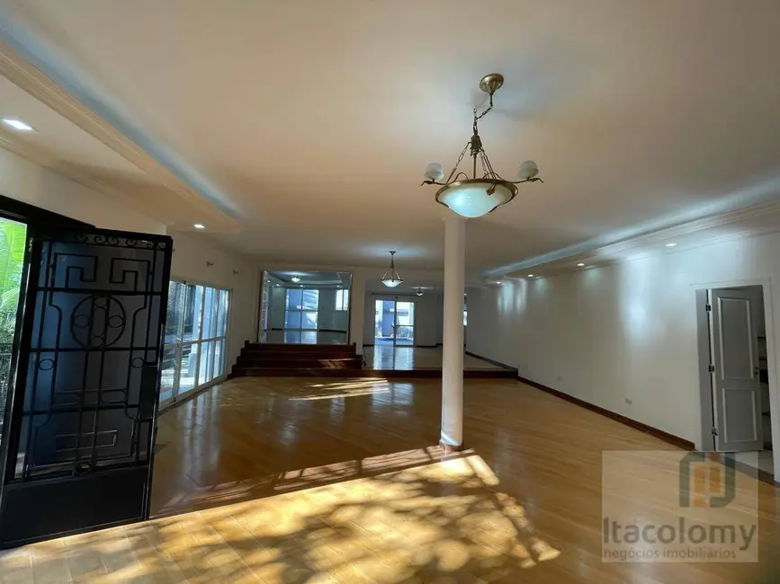 Foto 4 de Casa de Condomínio com 5 quartos para alugar, 560m2 em Barueri - SP