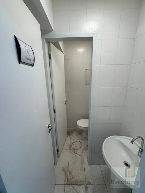 Foto 3 de Sala Comercial à venda, 40m2 em Alphaville Empresarial, Barueri - SP