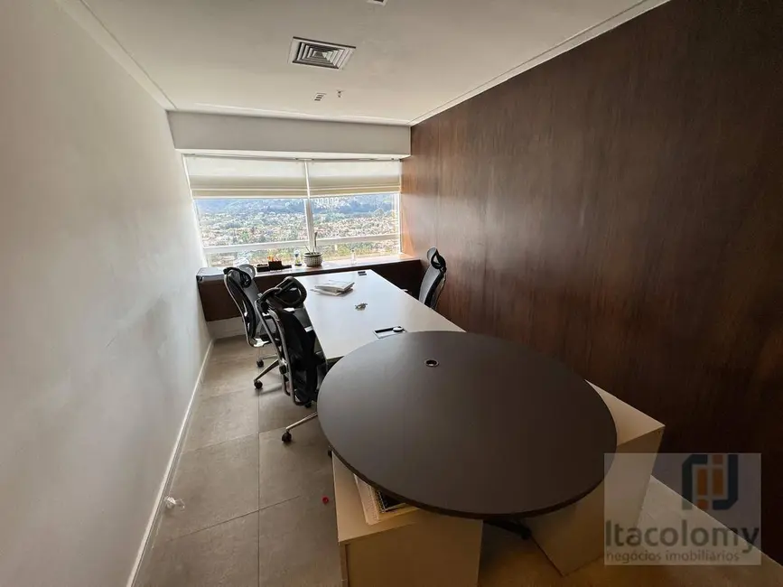 Foto 8 de Sala Comercial à venda, 200m2 em Alphaville Empresarial, Barueri - SP