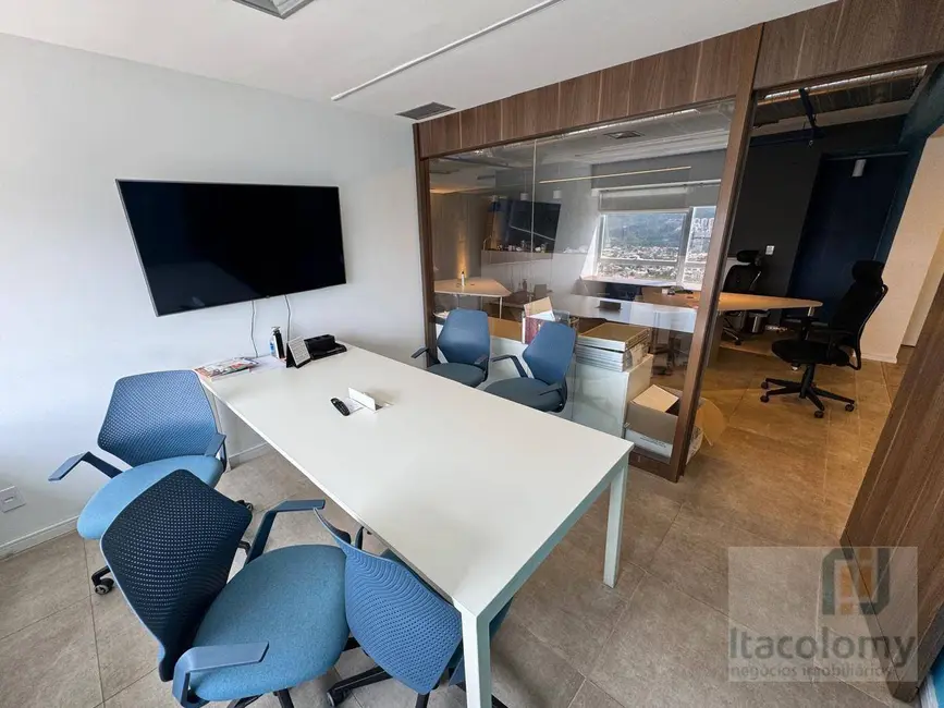 Foto 1 de Sala Comercial à venda, 200m2 em Alphaville Empresarial, Barueri - SP