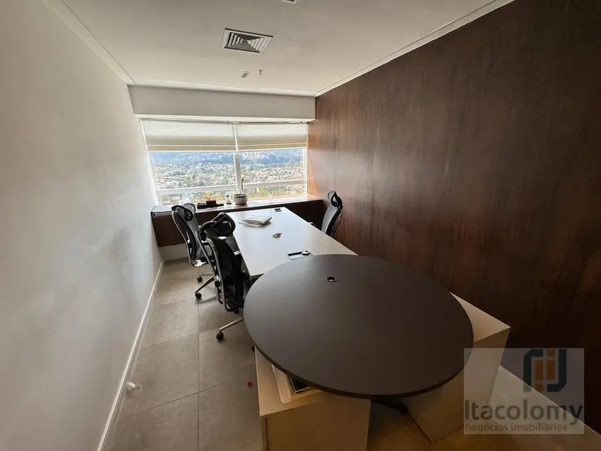 Foto 8 de Sala Comercial à venda, 200m2 em Alphaville Empresarial, Barueri - SP