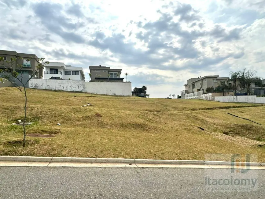 Foto 3 de Terreno / Lote à venda, 1093m2 em Santana De Parnaiba - SP