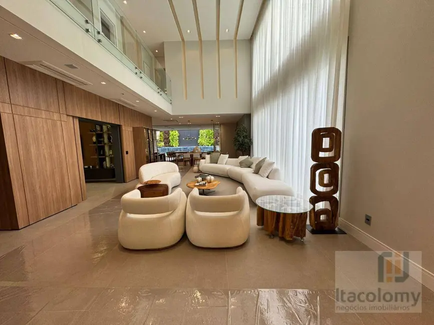 Foto 3 de Casa de Condomínio com 5 quartos à venda, 560m2 em Santana De Parnaiba - SP