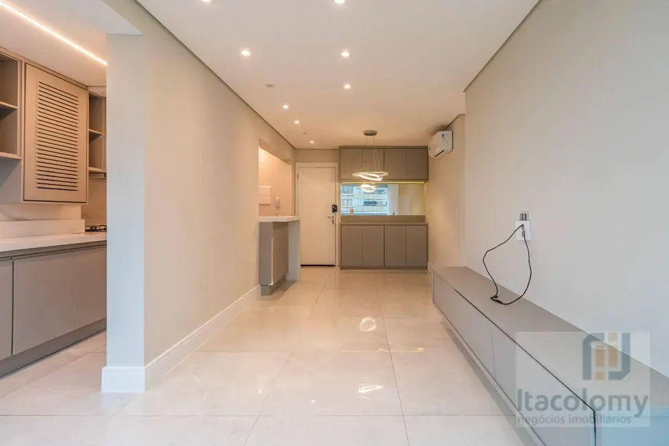 Foto 4 de Apartamento com 2 quartos à venda e para alugar, 69m2 em Empresarial 18 do Forte, Barueri - SP