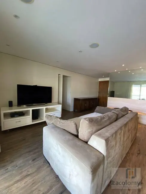 Foto 1 de Apartamento com 3 quartos para alugar, 200m2 em Santana De Parnaiba - SP