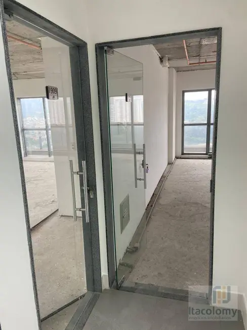 Foto 3 de Sala Comercial à venda, 54m2 em Empresarial 18 do Forte, Barueri - SP