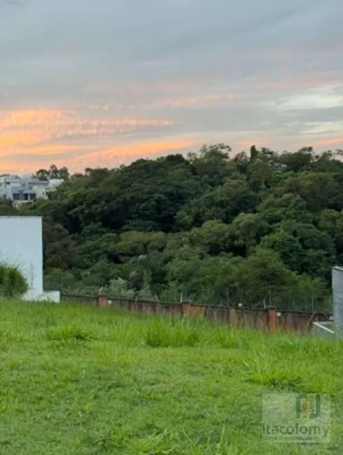 Foto 2 de Terreno / Lote à venda, 558m2 em Santana De Parnaiba - SP