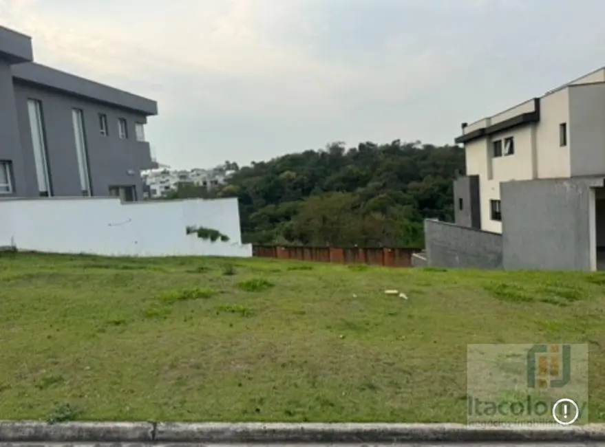 Foto 1 de Terreno / Lote à venda, 558m2 em Santana De Parnaiba - SP
