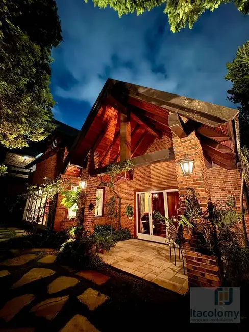 Casa de Condomínio com 4 quartos à venda, 3340m2 em Residencial Tamboré, Barueri - SP - imagem 2 Foto 2 de Casa de Condomínio com 4 quartos à venda, 3340m2 em Residencial Tamboré, Barueri - SP