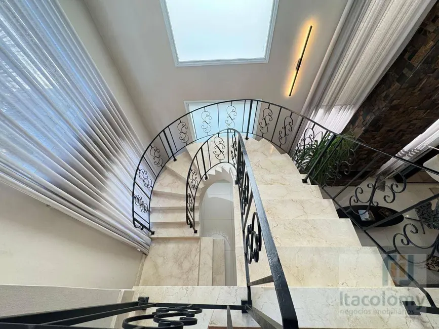 Casa de Condomínio com 3 quartos à venda, 478m2 em Tamboré, Barueri - SP - imagem 9 Foto 9 de Casa de Condomínio com 3 quartos à venda, 478m2 em Tamboré, Barueri - SP