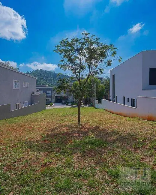 Foto 4 de Terreno / Lote à venda, 361m2 em Santana De Parnaiba - SP