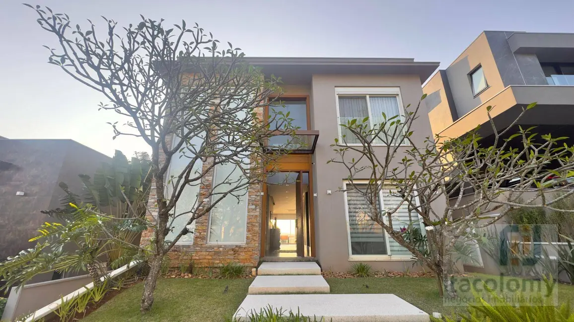 Casa de Condomínio com 4 quartos à venda, 490m2 em Tamboré, Santana De Parnaiba - SP - imagem 1 Foto 1 de Casa de Condomínio com 4 quartos à venda, 490m2 em Tamboré, Santana De Parnaiba - SP