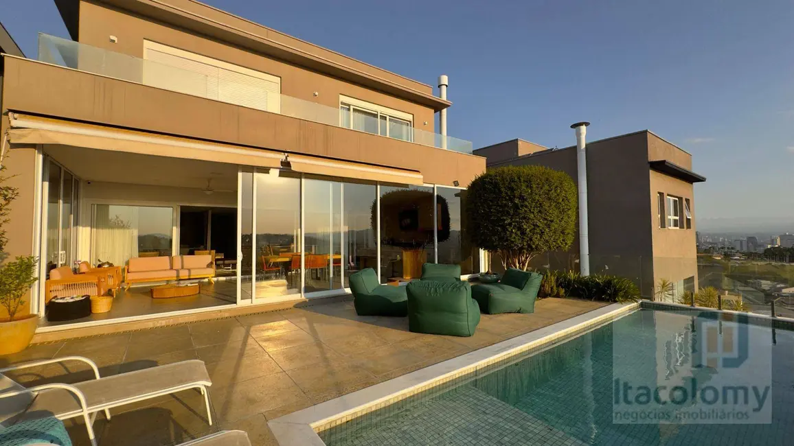 Casa de Condomínio com 4 quartos à venda, 490m2 em Tamboré, Santana De Parnaiba - SP - imagem 2 Foto 2 de Casa de Condomínio com 4 quartos à venda, 490m2 em Tamboré, Santana De Parnaiba - SP