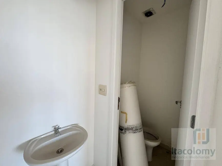 Foto 2 de Sala Comercial para alugar, 51m2 em Alphaville Conde II, Barueri - SP