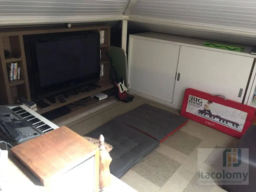 Foto 7 de Casa de Condomínio com 3 quartos à venda e para alugar, 180m2 em Tamboré, Santana De Parnaiba - SP