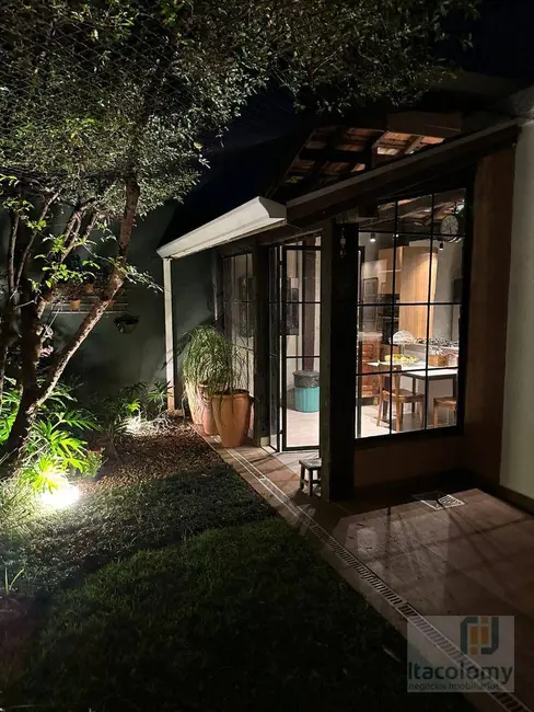 Foto 6 de Casa de Condomínio com 3 quartos à venda e para alugar, 180m2 em Tamboré, Santana De Parnaiba - SP