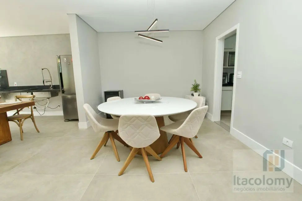 Foto 8 de Casa de Condomínio com 3 quartos à venda, 374m2 em Santana De Parnaiba - SP