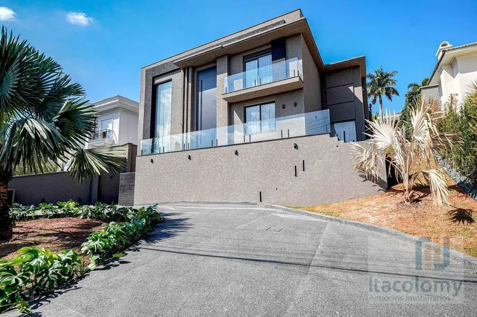 Foto 2 de Casa com 4 quartos à venda, 788m2 em Santana De Parnaiba - SP