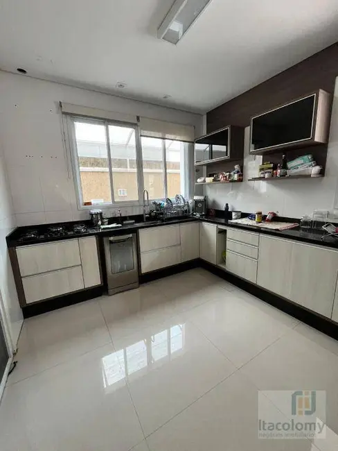 Foto 7 de Casa de Condomínio com 4 quartos à venda, 380m2 em Santana De Parnaiba - SP