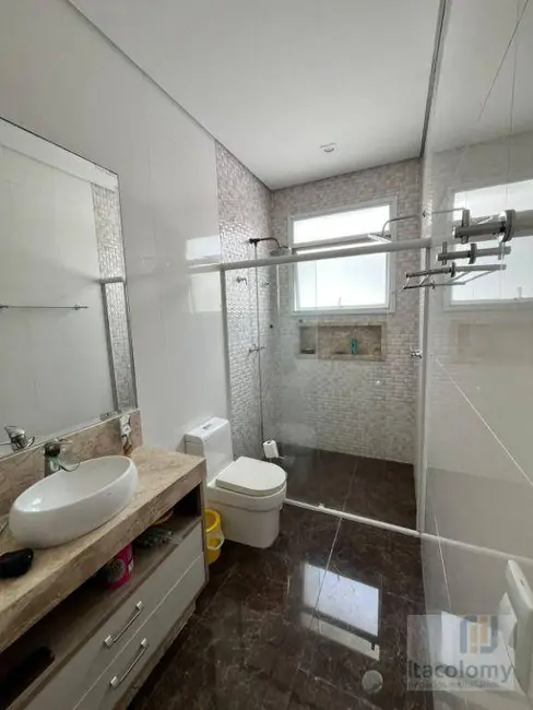 Foto 9 de Casa de Condomínio com 4 quartos à venda, 380m2 em Santana De Parnaiba - SP