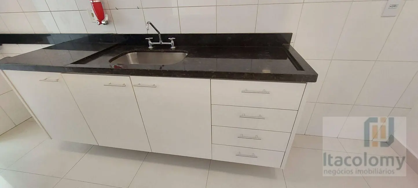 Apartamento com 3 quartos para alugar, 90m2 em Santana De Parnaiba - SP - imagem 3 Foto 3 de Apartamento com 3 quartos para alugar, 90m2 em Santana De Parnaiba - SP