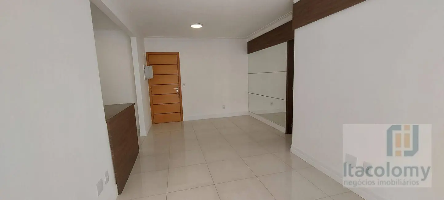 Apartamento com 3 quartos para alugar, 90m2 em Santana De Parnaiba - SP - imagem 2 Foto 2 de Apartamento com 3 quartos para alugar, 90m2 em Santana De Parnaiba - SP