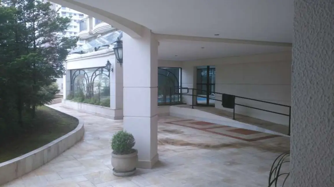 Foto 9 de Apartamento com 3 quartos para alugar, 165m2 em Alphaville Industrial, Barueri - SP