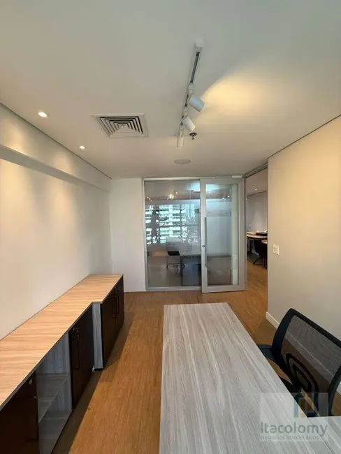 Foto 4 de Sala Comercial à venda, 126m2 em Alphaville Industrial, Barueri - SP