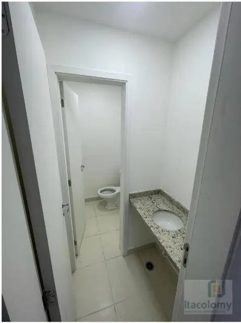 Foto 3 de Sala Comercial para alugar, 43m2 em Alphaville Industrial, Barueri - SP