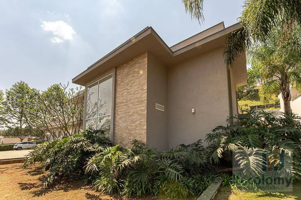 Casa de Condomínio com 4 quartos à venda, 3000m2 em Residencial Tamboré, Barueri - SP - imagem 9 Foto 9 de Casa de Condomínio com 4 quartos à venda, 3000m2 em Residencial Tamboré, Barueri - SP